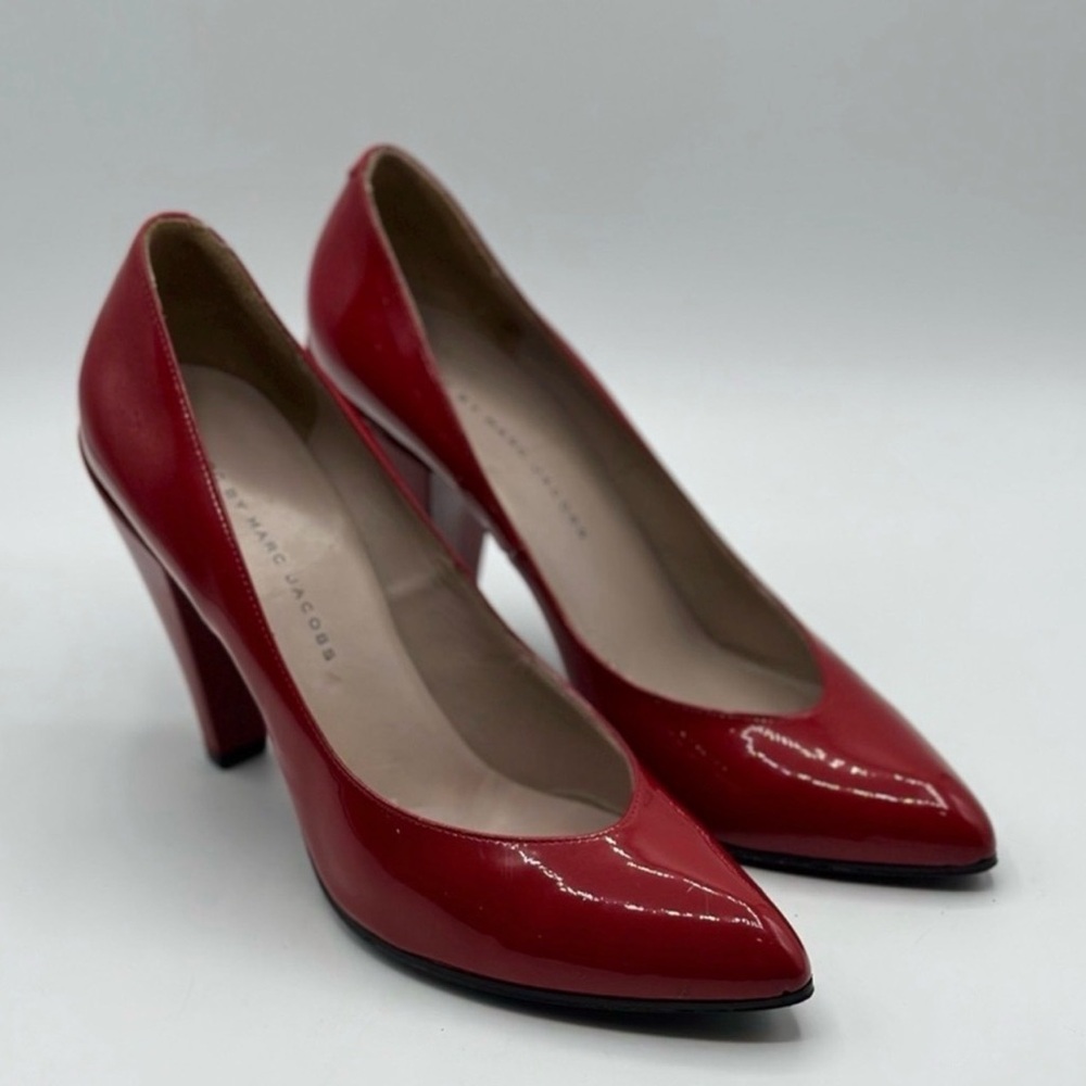 Marc by Marc Jacobs Glossy Red Pointed Toe Pumps